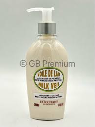 L'OCCITANE VOILE DE LAIT A L'AMANDE DE PROVENCE HYDRATANT ET LISSANT 240ML T*